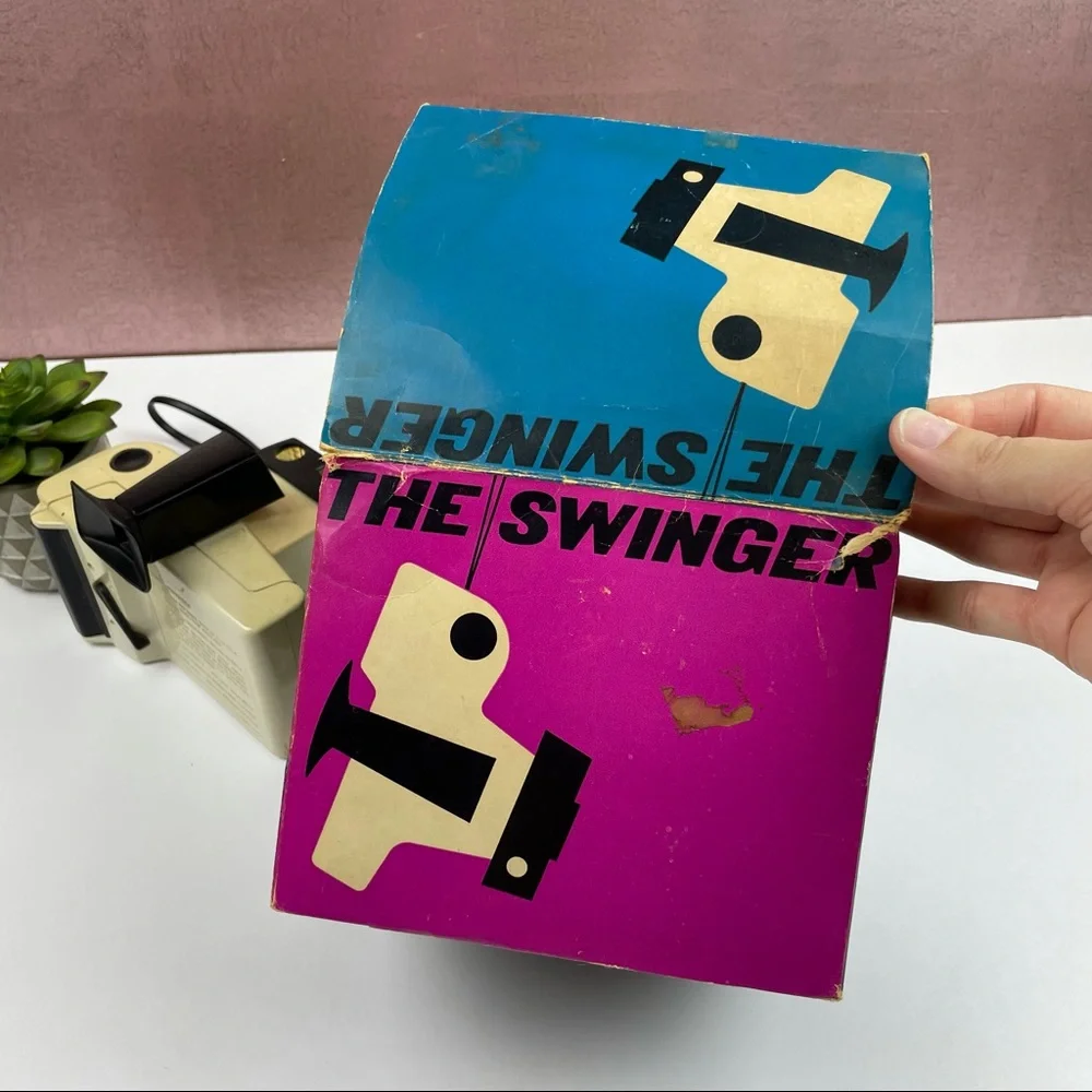 Vintage Polaroid The Swinger Land Camera Model 20 With Box